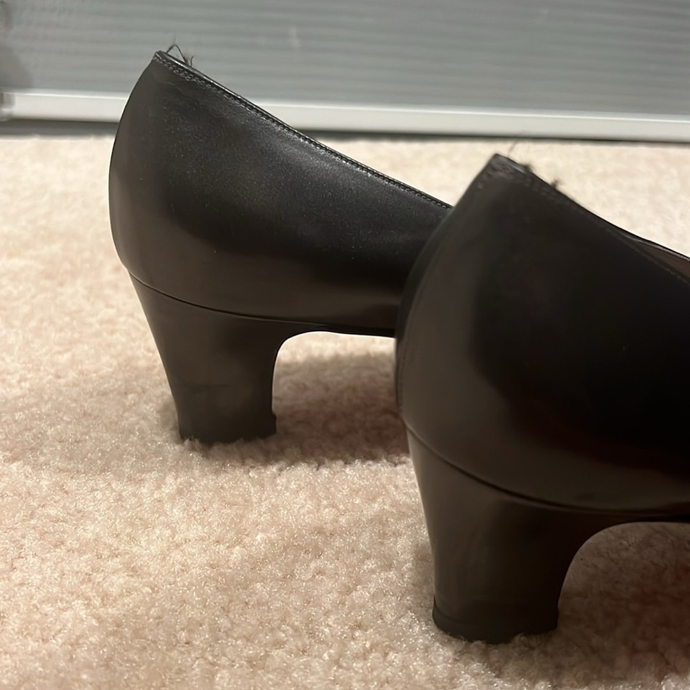 Salvatore Ferragamo Classic 9.5 Made in Italy - Picture 16 of 17